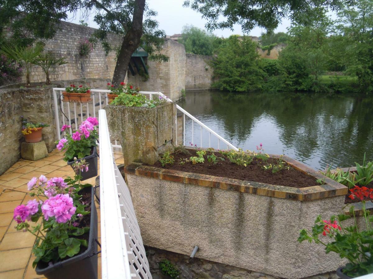 トゥアール Moulin De L'Abbesse Bed & Breakfast エクステリア 写真